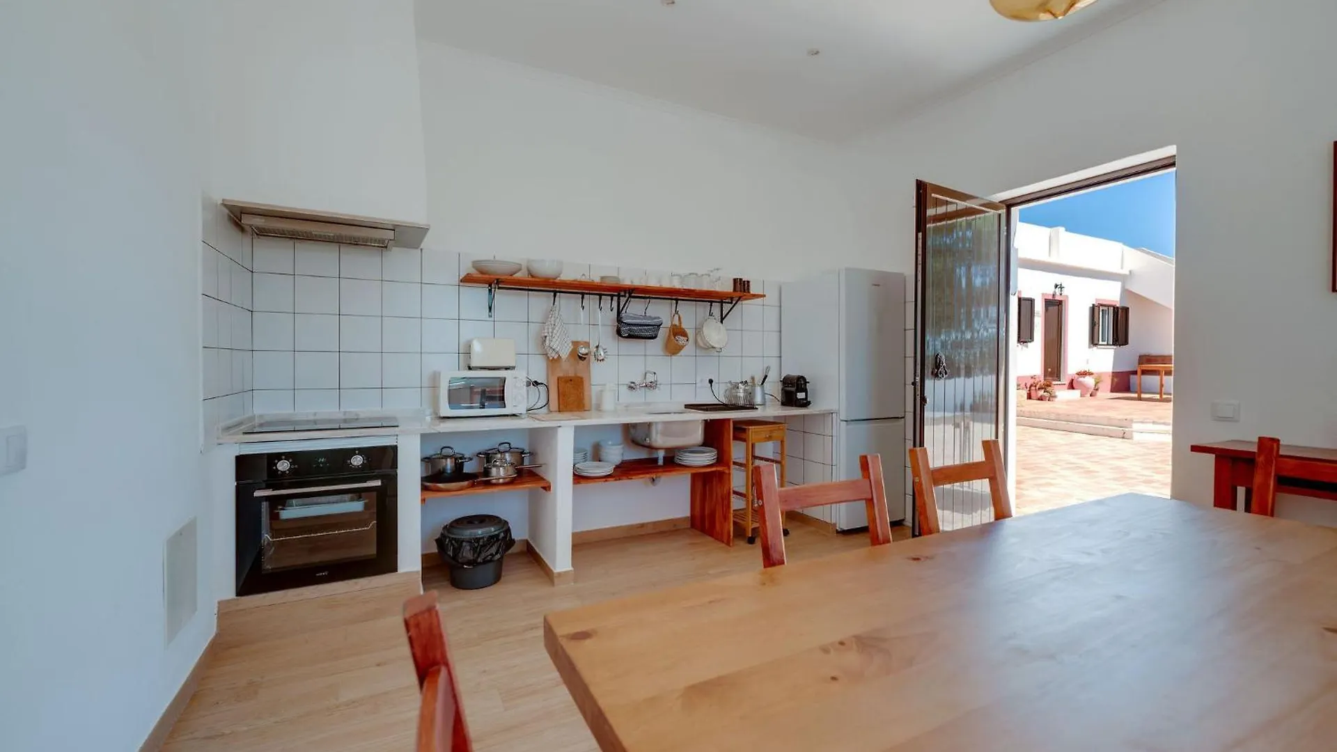 Quinta Coelho Guest House Guia  0*, Guia (Faro)
